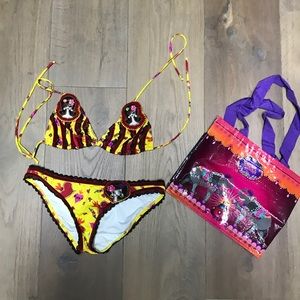 AGUA BENDITA swim 2 pieces. Sz: L